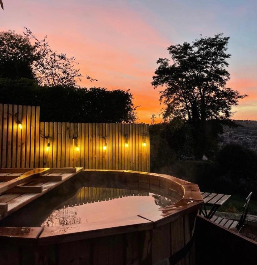 Secluded Lodge With Spectacular Views And Hot Tub! Bath Exterior foto